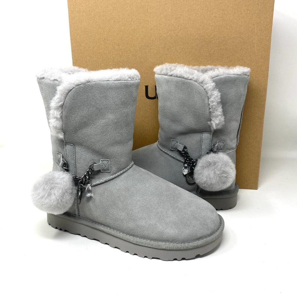 UGG Women's Size 1118983-SEL CLASSIC SHORT CHARM Boot Crystal Pendant Gray Suede - Picture 8 of 9